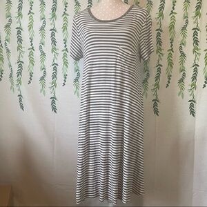 Size M LuLaRoe Striped Dress with Pocket A1